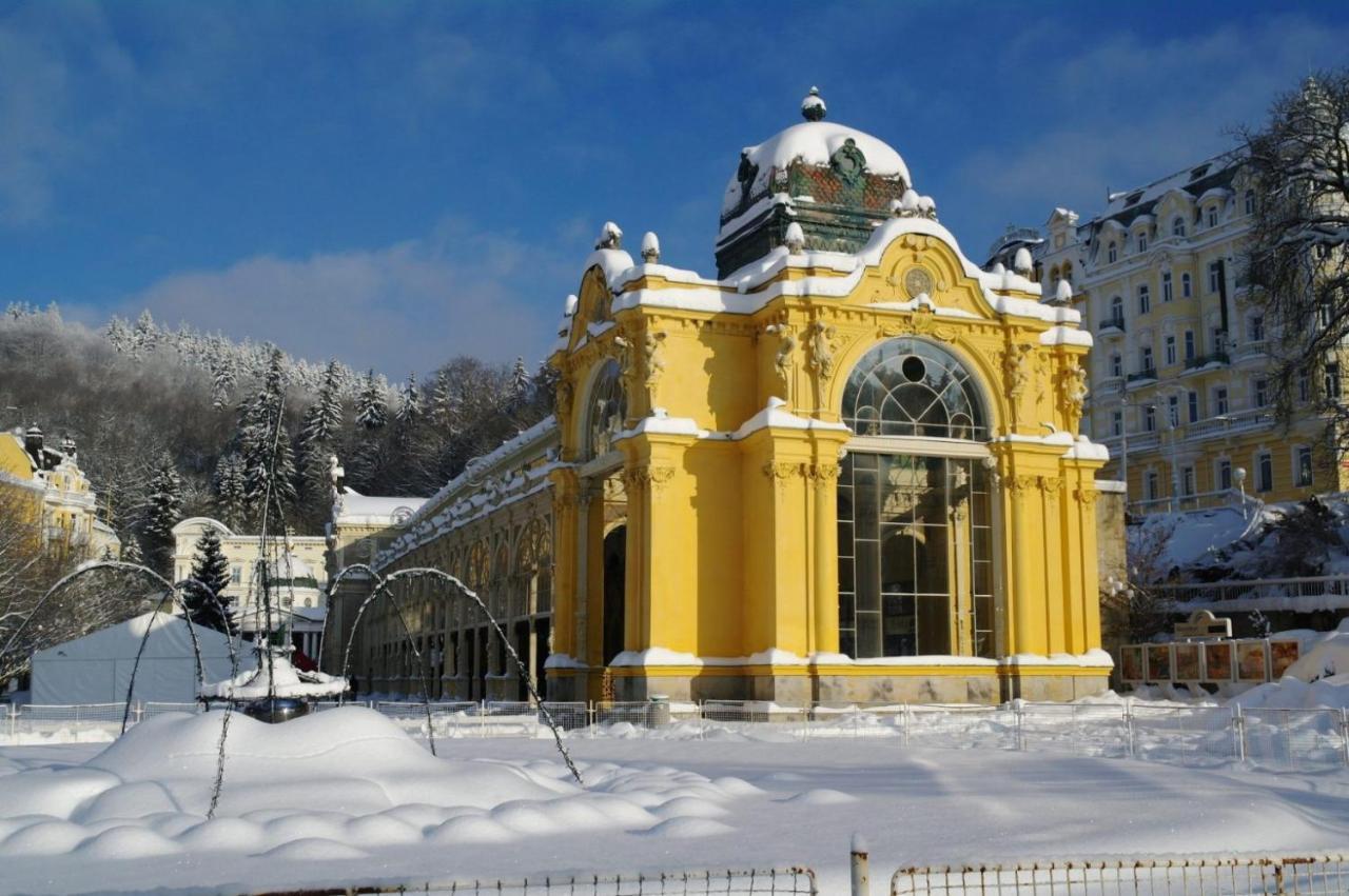 Hotel Maxim Mariánské Lázně Exterior foto